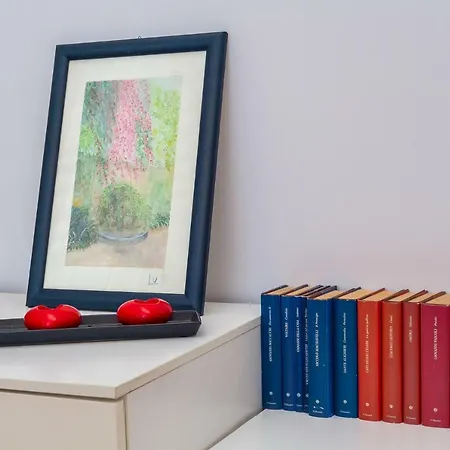 Apartment Romefinestay Borgo Rome