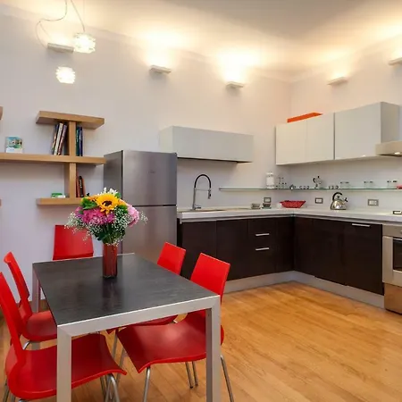 Apartment Romefinestay Borgo Rome