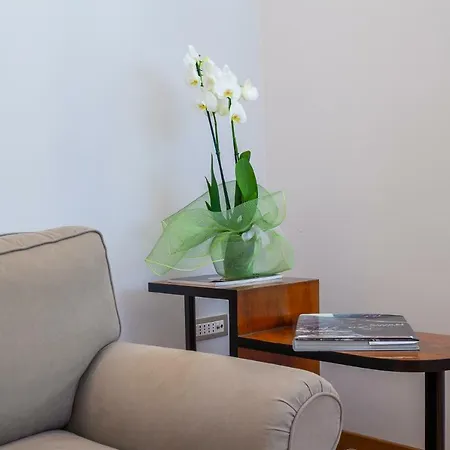 Apartment Romefinestay Borgo Rome